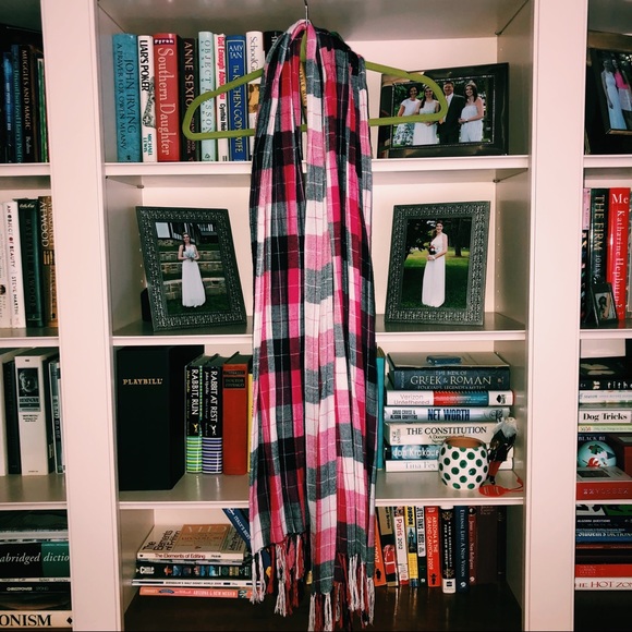 H&M Accessories - Pink plaid scarf H&M Accessories - Pink plaid scarf